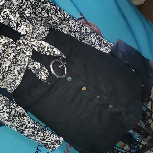 Aiki Keylook Mini Skirt - Picture 2 of 10